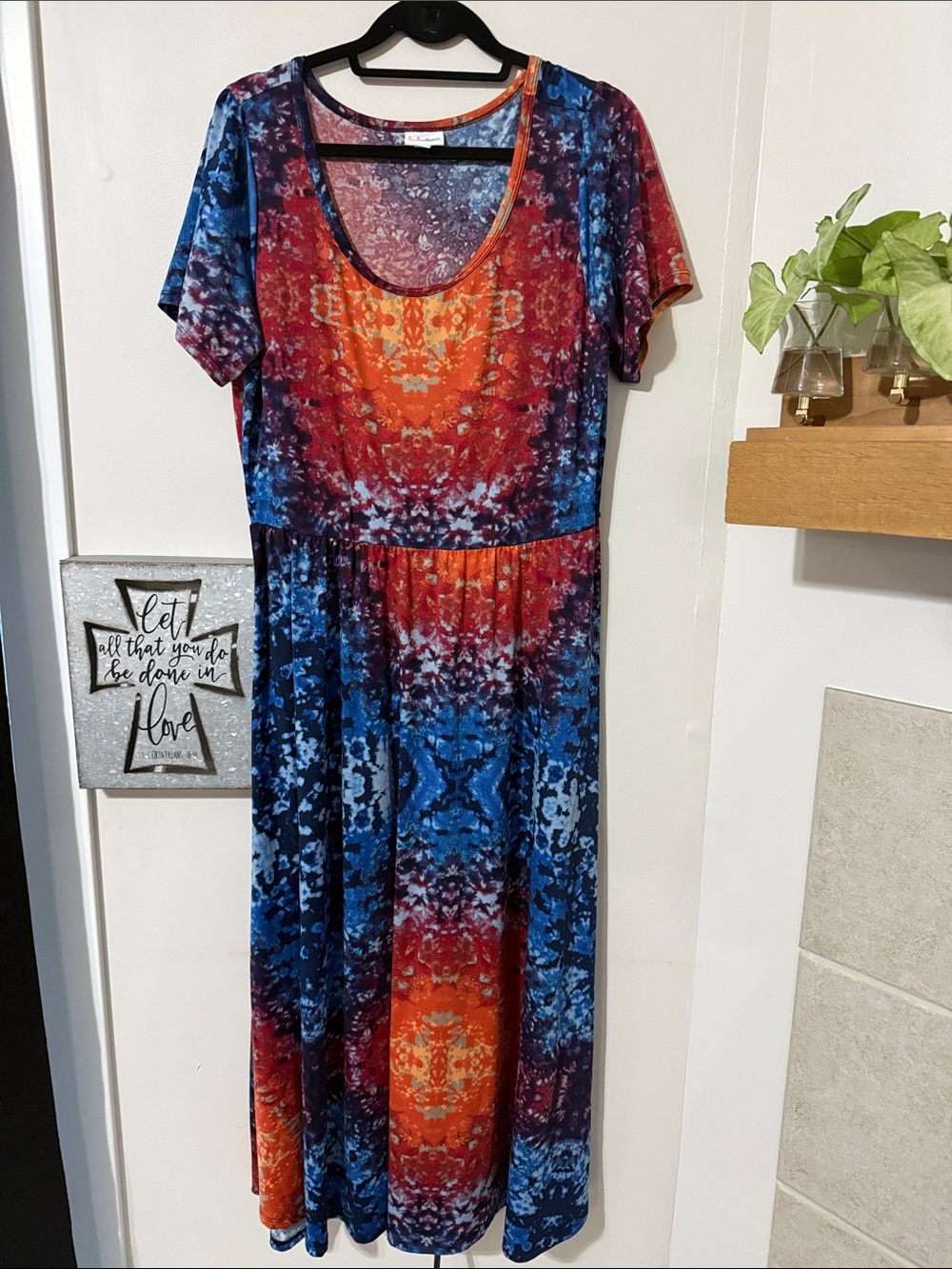 LuLaRoe Orange and Blue Tie-Dye Scoop Neck Top
